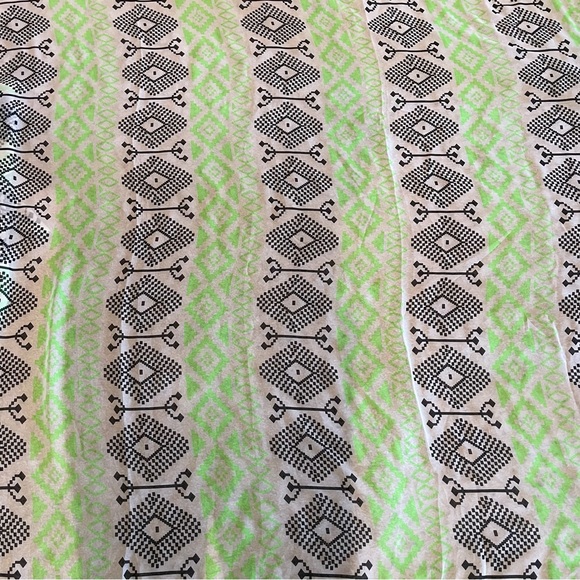 Green Multicolor Chiffon Sheer Fabric - Picture 2 of 3